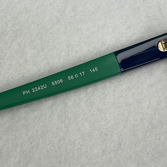 NEW Polo Glasses with Case and Lens Cloth - Picture 10 of 13